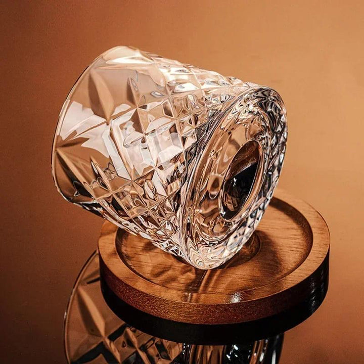 Copo de Whisky Cristal Rotativo com Base de Madeira Houss
