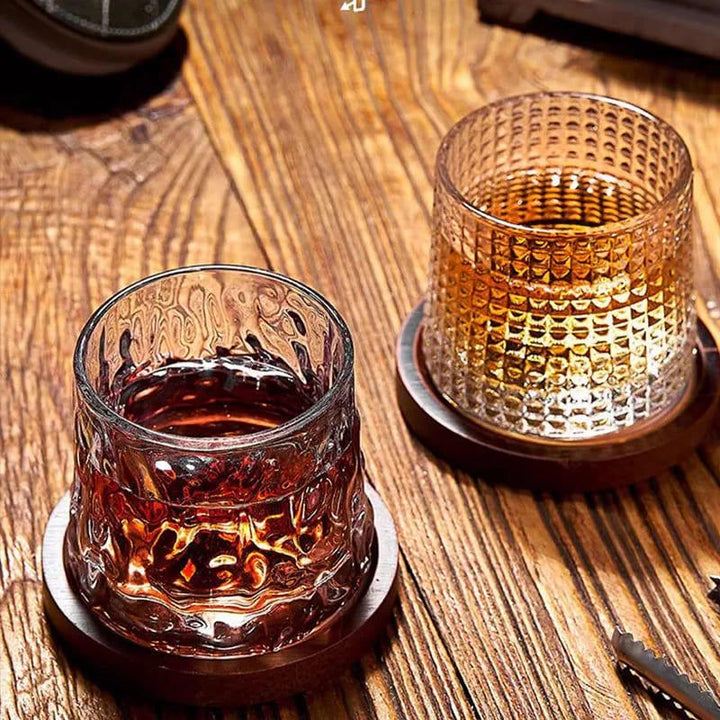 Copo de Whisky Cristal Rotativo com Base de Madeira Houss