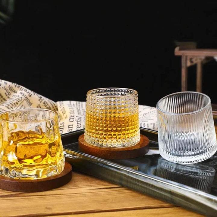 Copo de Whisky Cristal Rotativo com Base de Madeira Houss