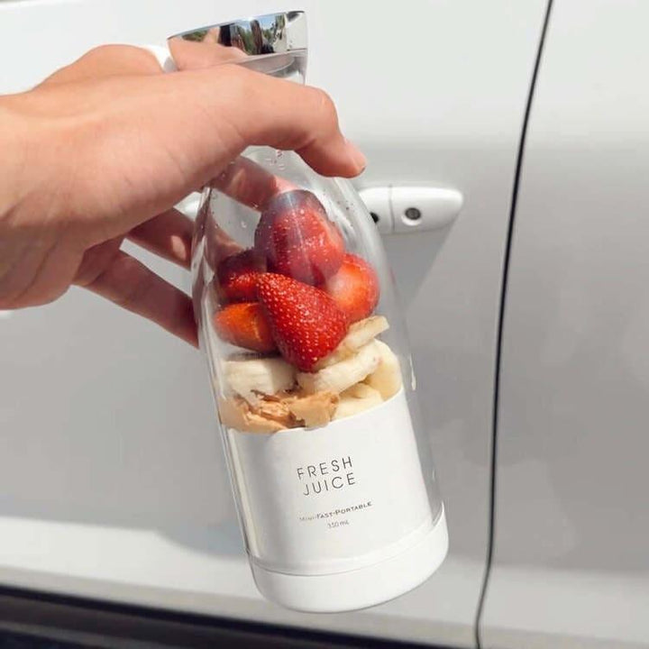 Prepare seu drink pré treino com o Liquidificador Portátil e Mixer Houss