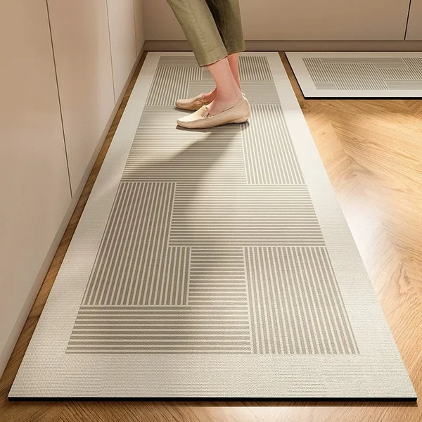 Garanta o seu Tapete Para Cozinha Antiderrapante Absorvente Listrado Geométrico Houss, tenha uma cozinha mais segura e limpa